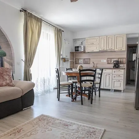 Holidays Summer Vibes Apart Mamaia Nord Navodari Exterior photo