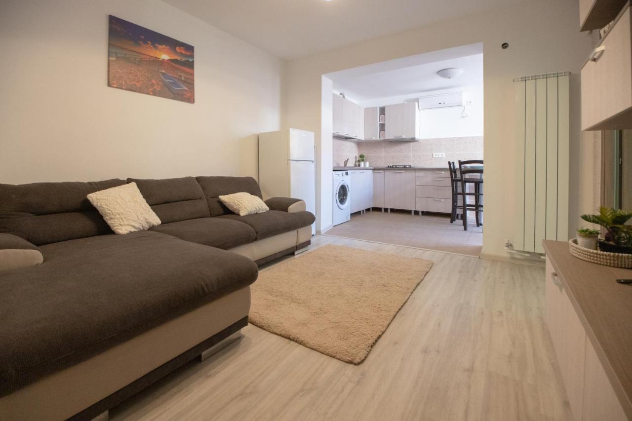 Holidays Summer Vibes Mamaia Nord Appartement Năvodari